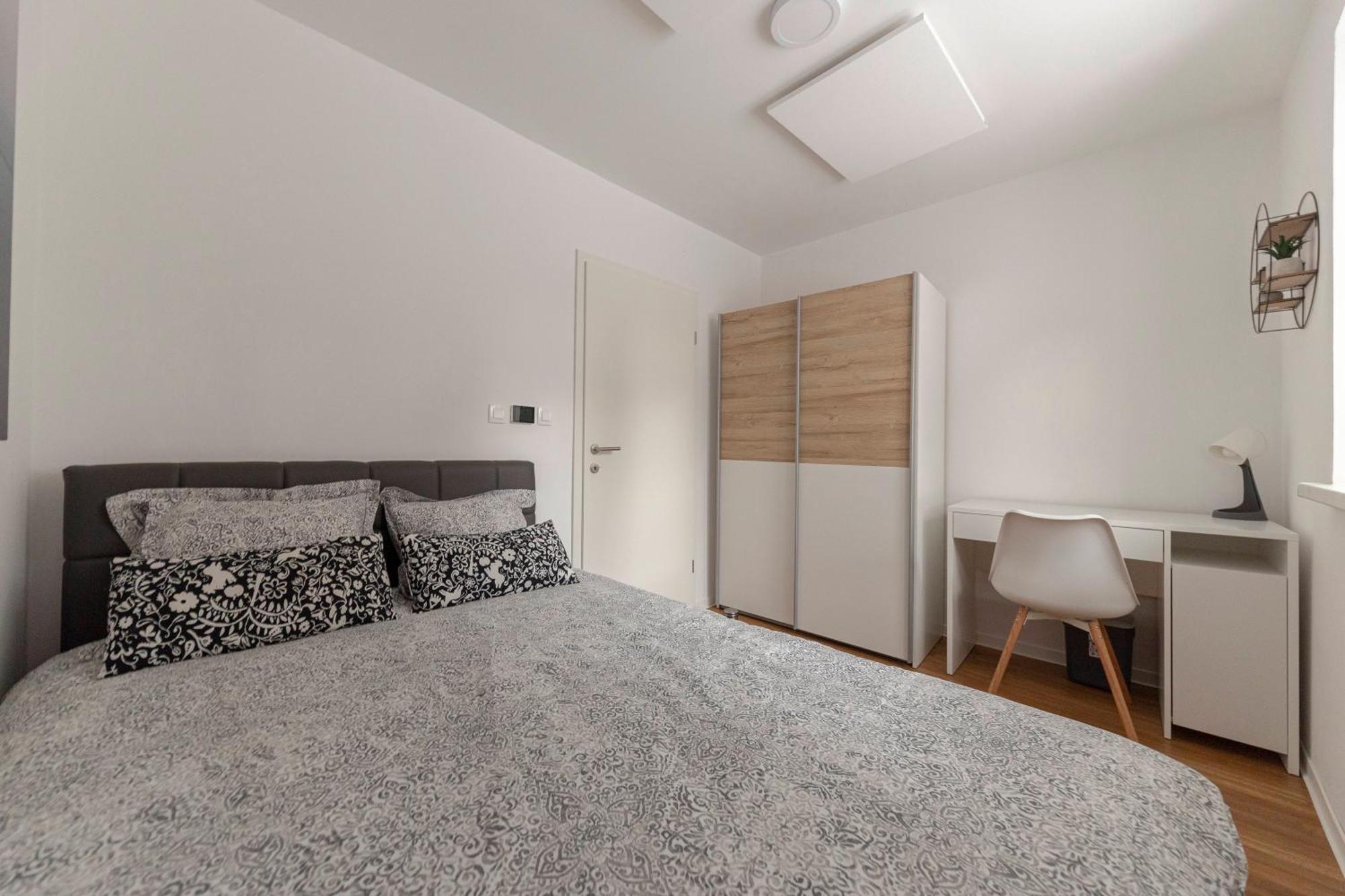 Apartments Grahek リュブリャナ エクステリア 写真