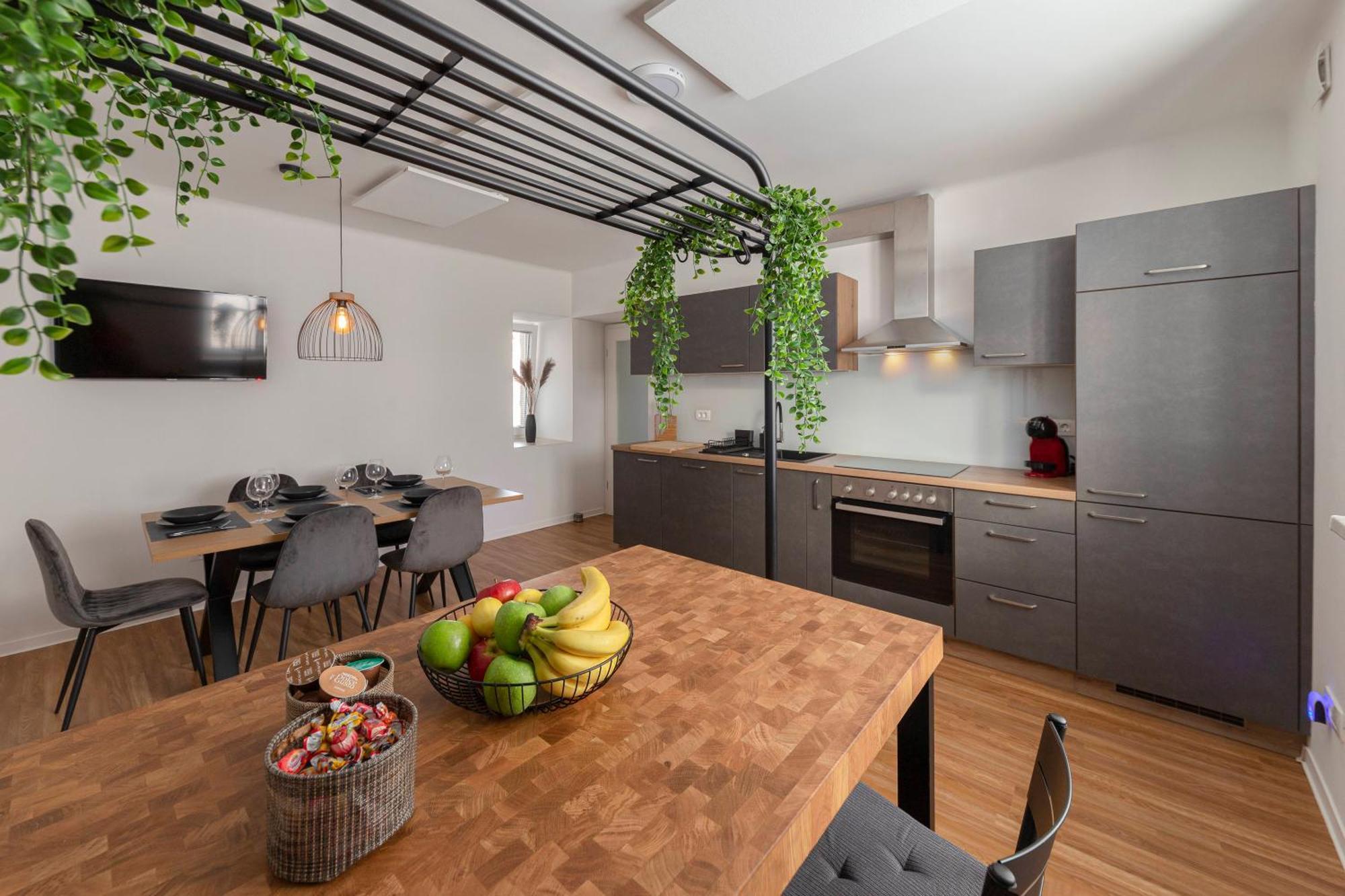 Apartments Grahek リュブリャナ エクステリア 写真