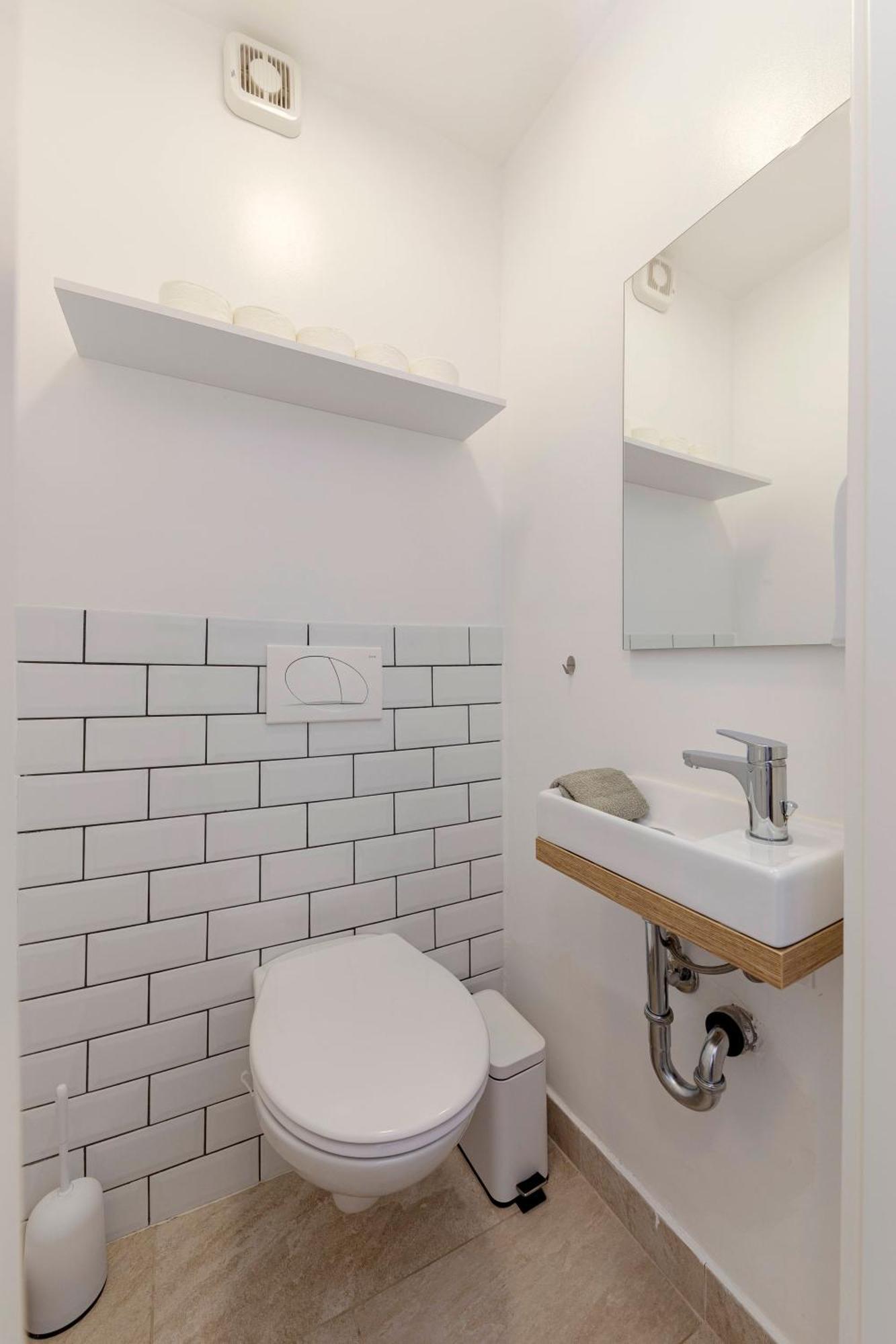 Apartments Grahek リュブリャナ エクステリア 写真