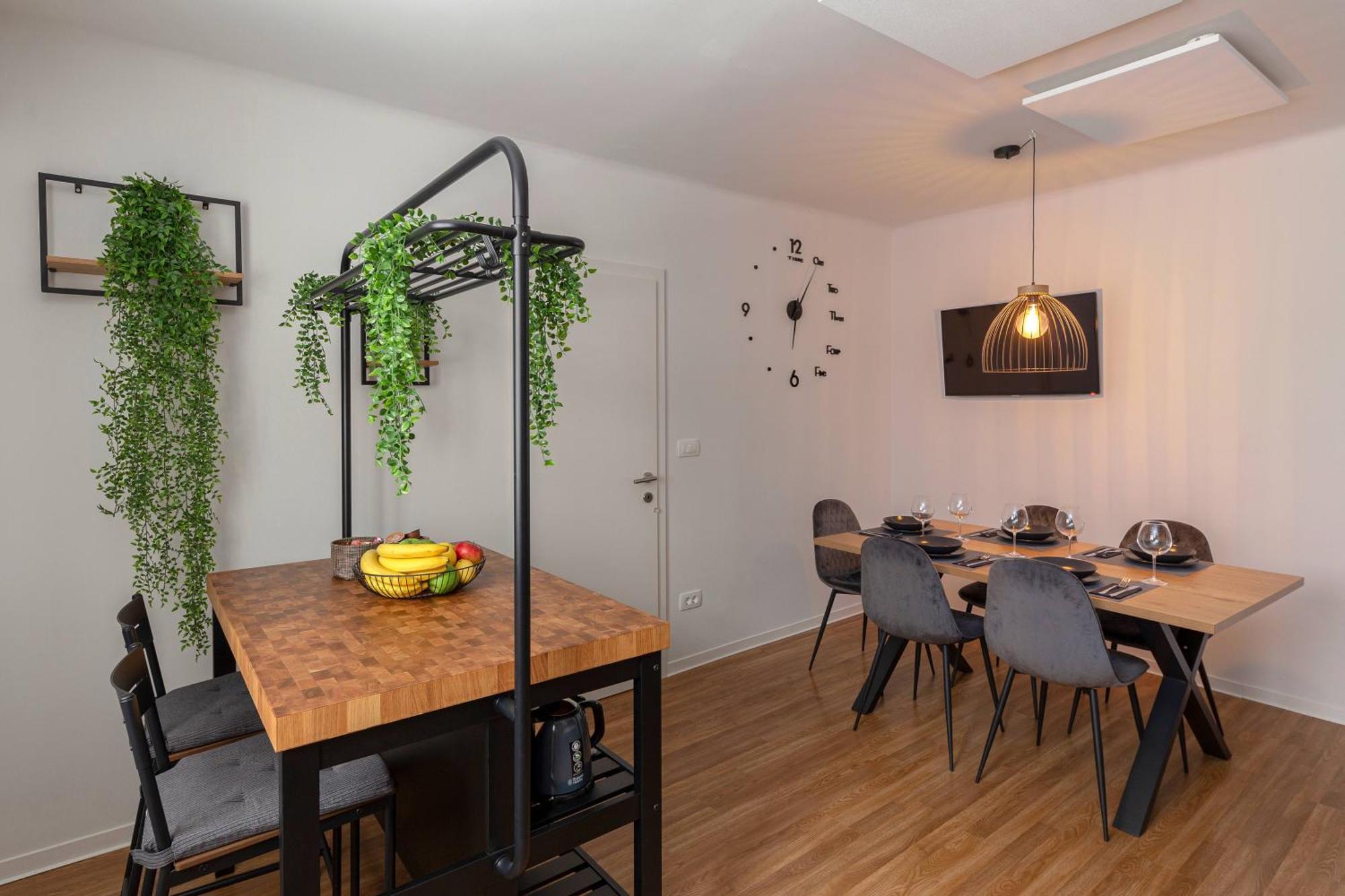Apartments Grahek リュブリャナ エクステリア 写真